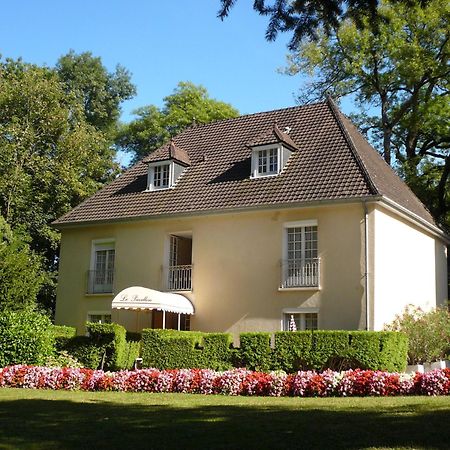 Chateau De Rigny Menthon-Saint-Bernard Exteriér fotografie